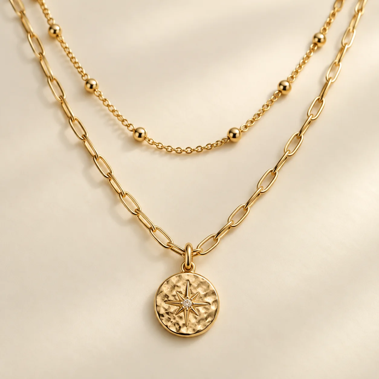 Amara Layered Chain detail view